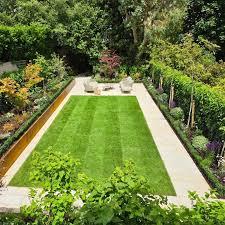 Garden maintenance in Leicester